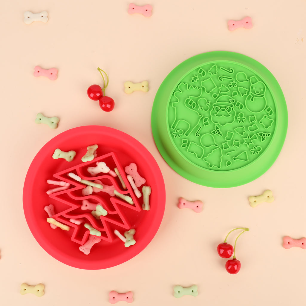 Christmas Slow Feeder and Licki Mat - Totally Pawsome